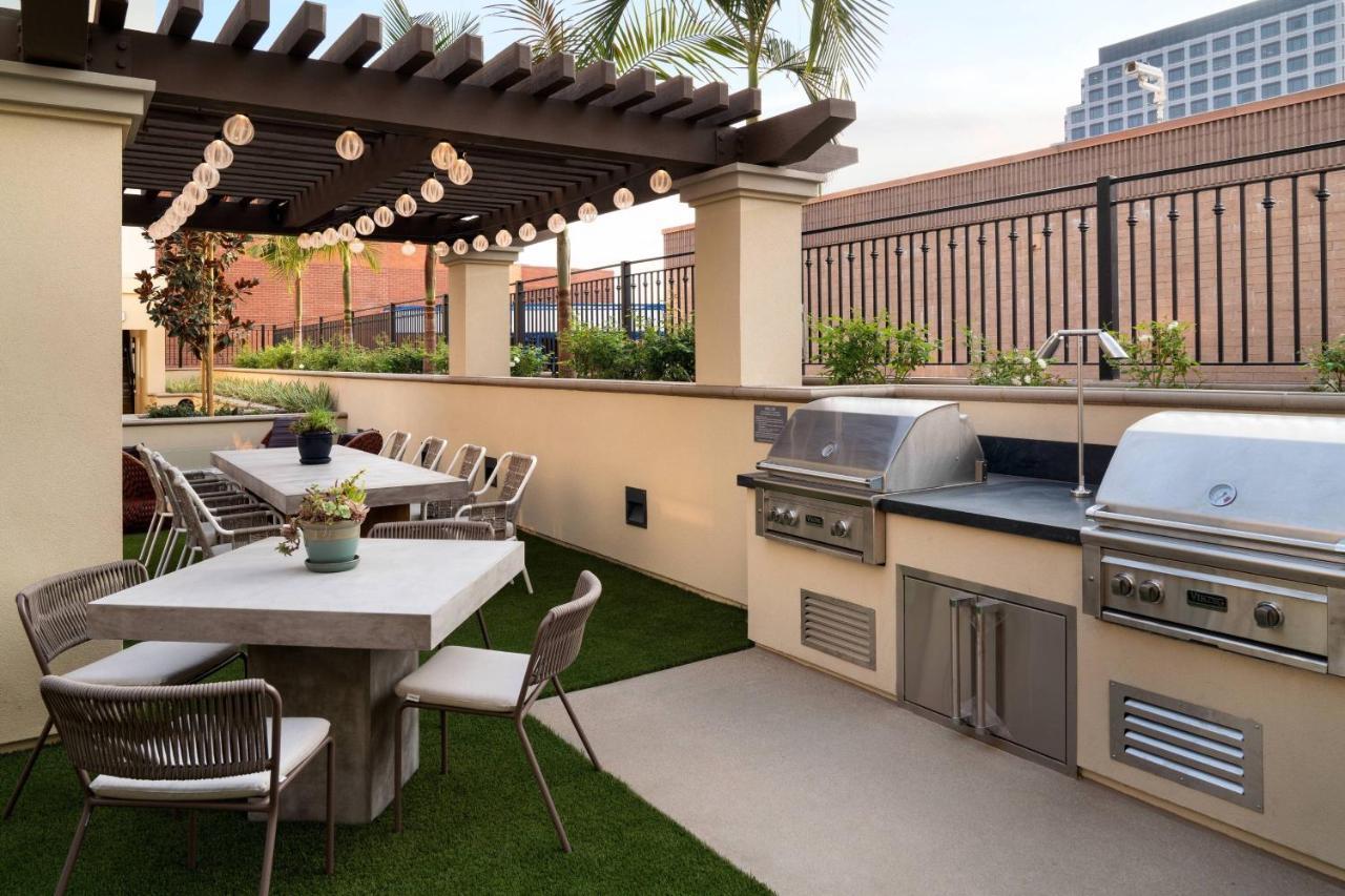 Residence Inn Los Angeles Glendale Exterior photo