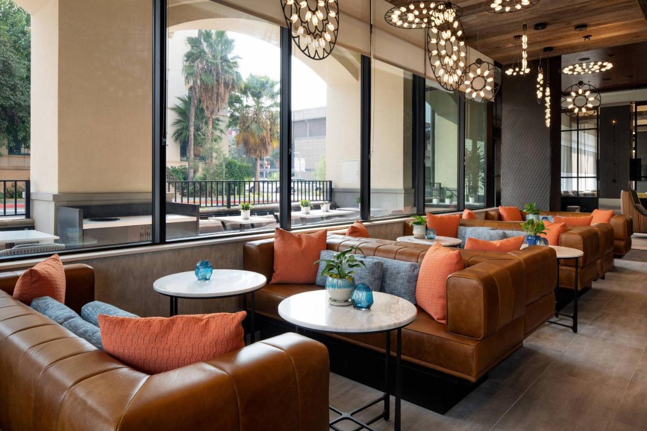 Residence Inn Los Angeles Glendale Exterior photo
