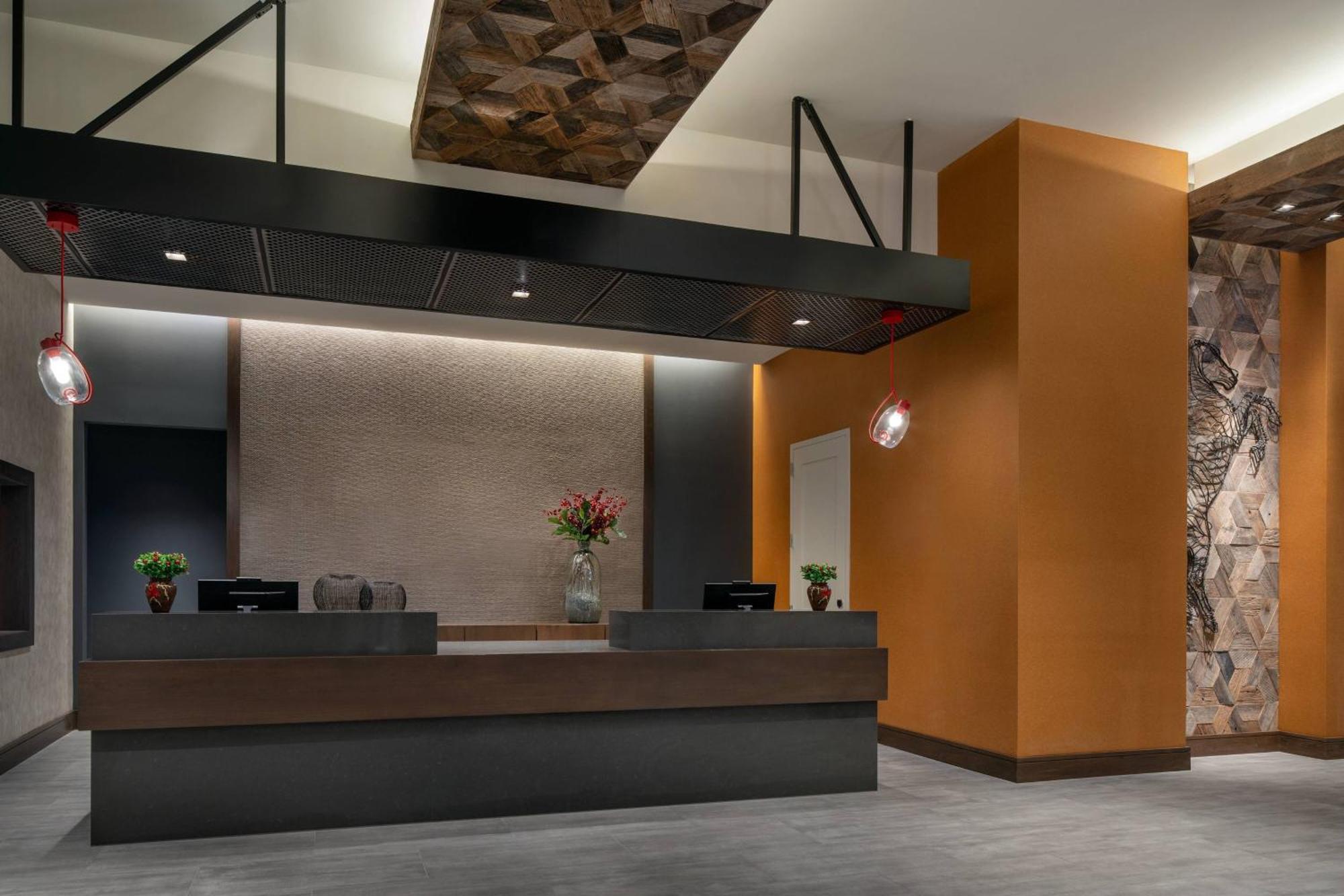 Residence Inn Los Angeles Glendale Exterior photo